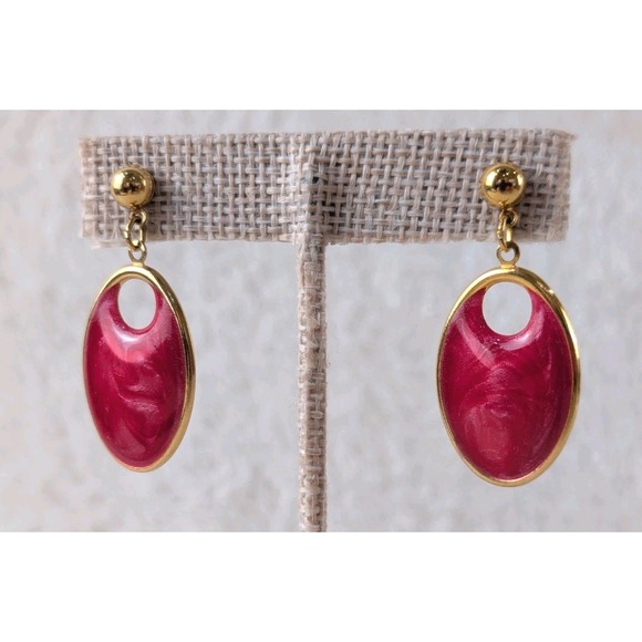 Red Oval Drop Earrings Gold Tone Marbled Resin Modern Dangle - Picture 2 of 6